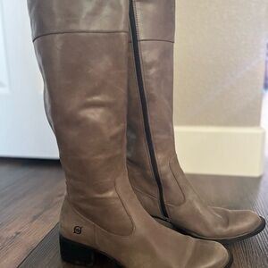 Borne Women's Tall Leather Boots taupe